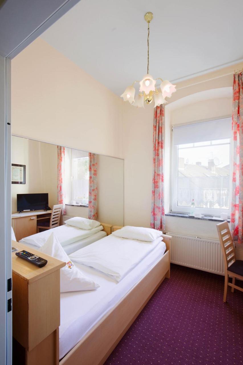 Hotel Moerser Hof Eksteriør bilde