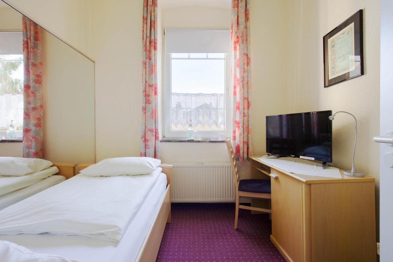 Hotel Moerser Hof Eksteriør bilde